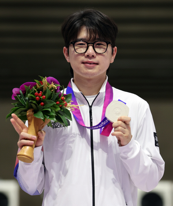 박하준, 남자 10m 공기소총 개인전 은메달