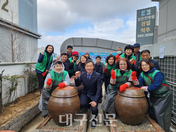 신암2동 행정복지센터, '우리마을 장독대' 행사 개최